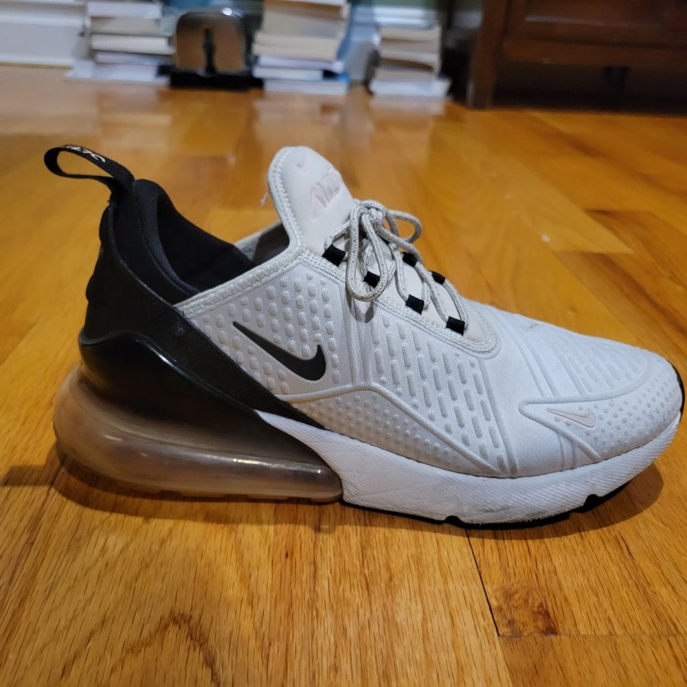 Women's Nike Air Max 270 Pink Size 12